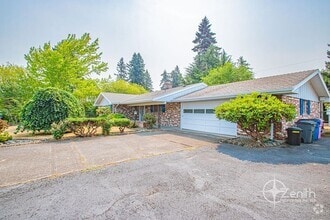 Building Photo - 6509 Louisiana Dr