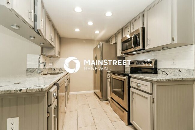 Foto del edificio - 4 Bedroom Pet-Friendly Home in Clearwater, FL with Main Street Renewal