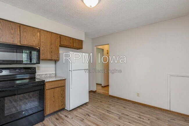 Foto del edificio - 4126 Harris St