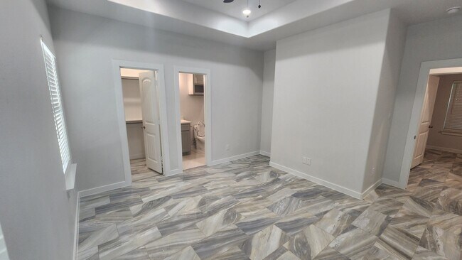 Foto del edificio - 313 Clarence St