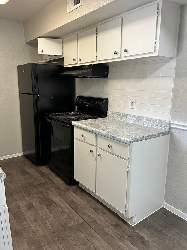 Foto del edificio - Woodland Trails Apartments