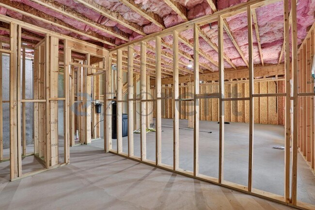 Building Photo - Unit