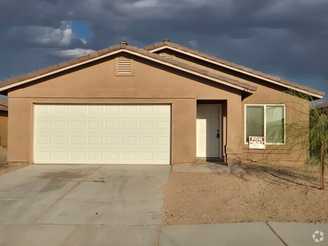 Building Photo - 4520 S Desert Willow Way