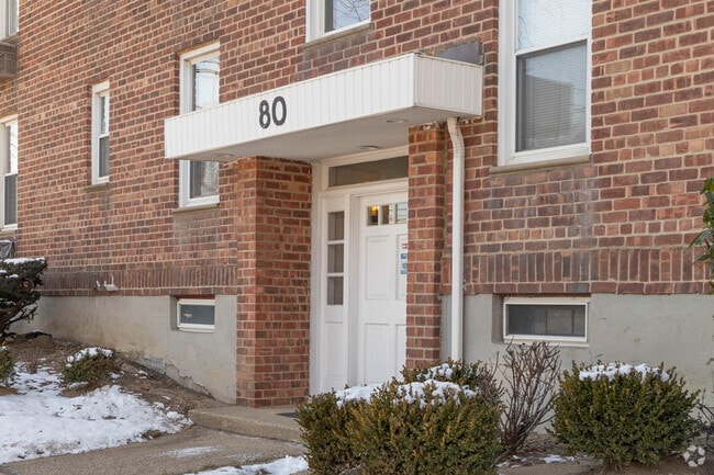 Entrance - 70-80 Gibson Blvd