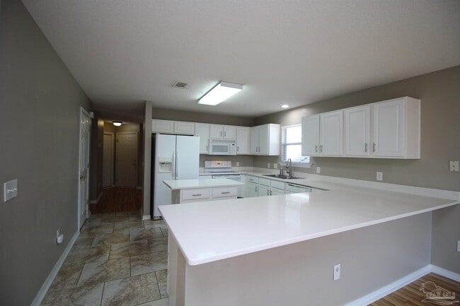 Building Photo - 2007 Marquesas Ln
