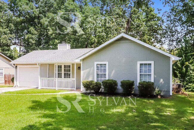 Building Photo - Adorable 3BR 2BA ranch home is ready for you!