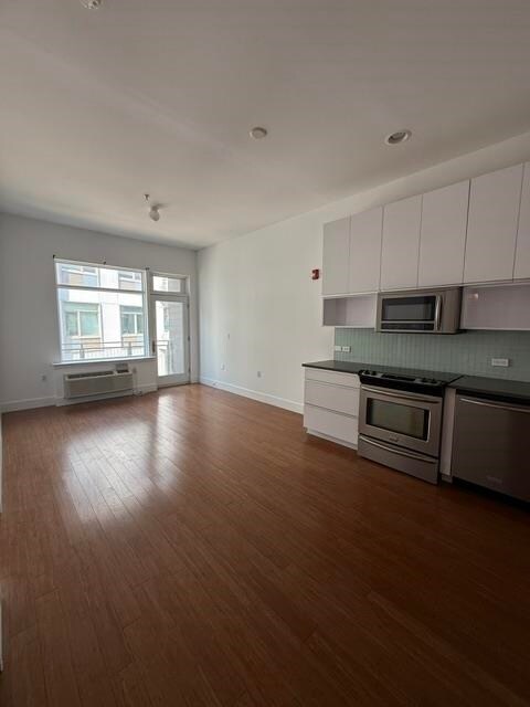 Foto del edificio - 217 Newark Ave