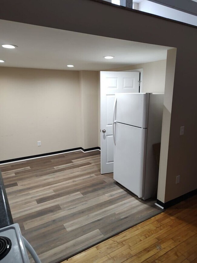 Foto del edificio - 625 Washington St