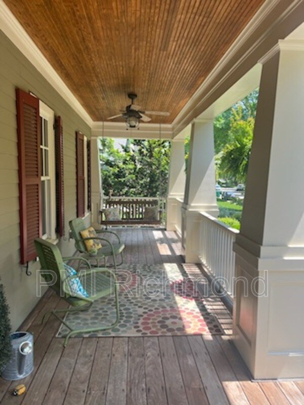 Building Photo - 2761 Live Oak Ln