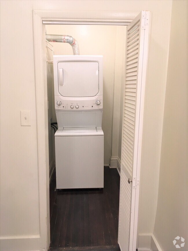 Volker Apartments for Rent with Utilities Included Kansas City, MO