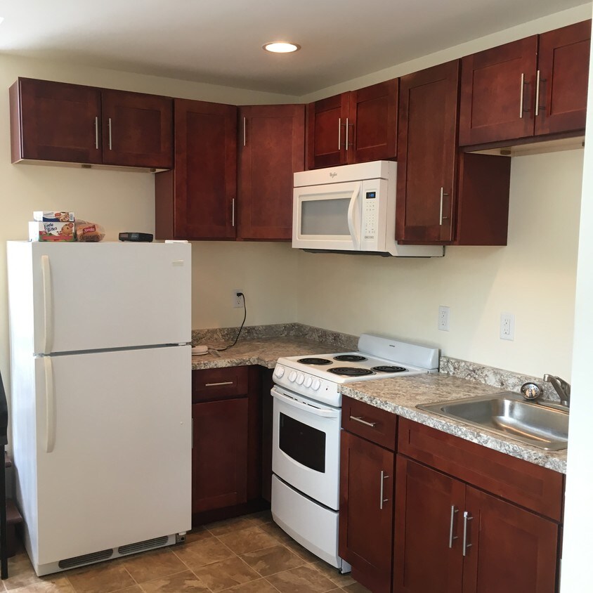 Kitchen - 1801 4th St