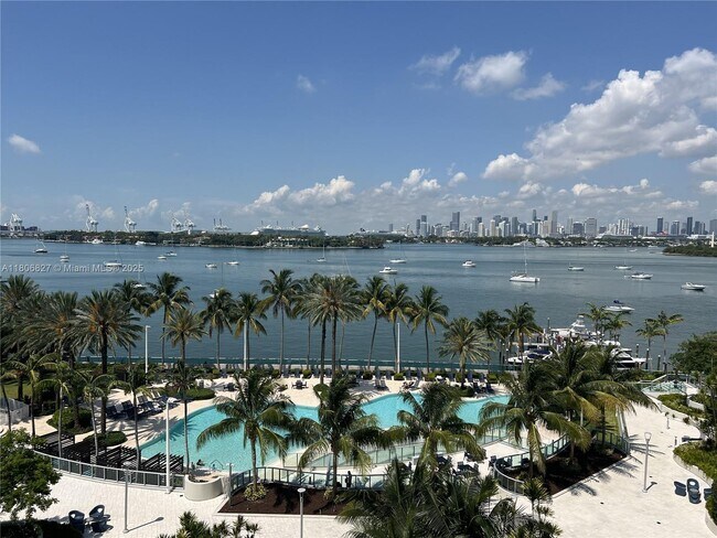 Foto del edificio - 1500 Bay Rd
