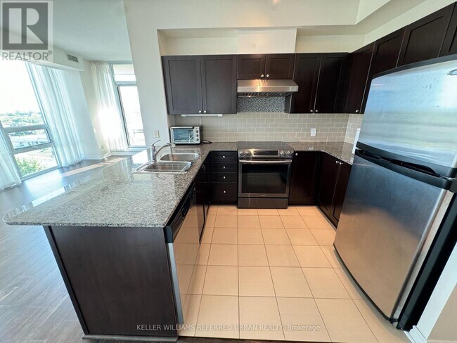 Building Photo - 3525 Kariya Dr