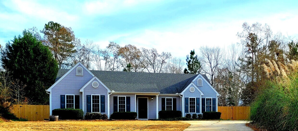 Primary Photo - 113 Tall Willow Dr