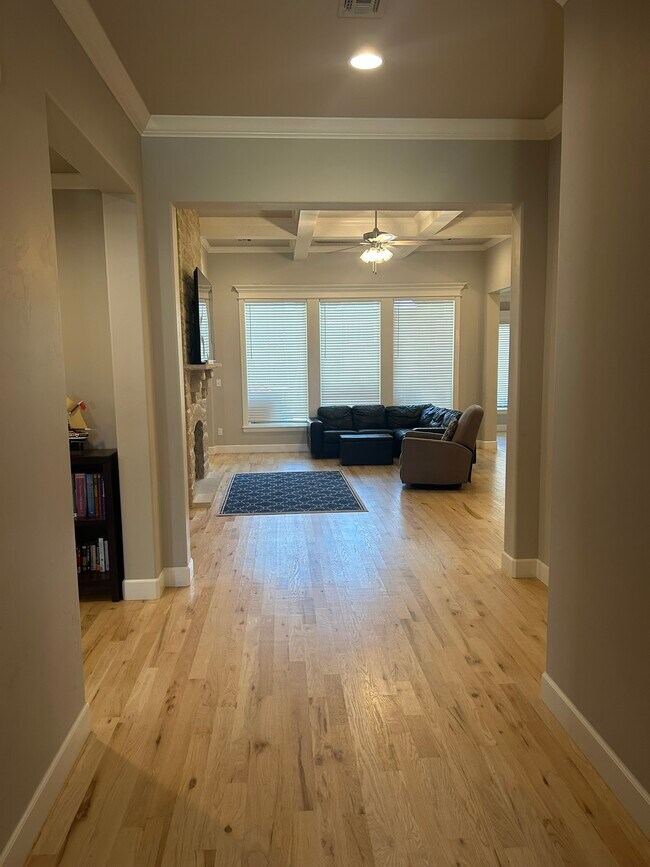 Foto del edificio - 4207 S 167th E Ave