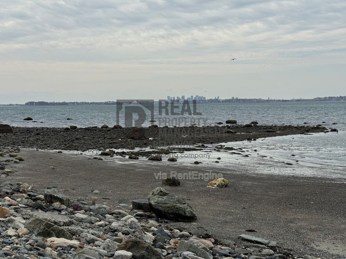 Photo - 2 Sea View Avenue