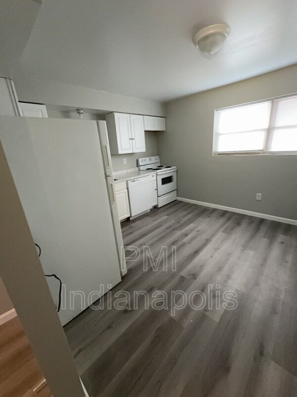 Building Photo - 6234 Eastridge Dr