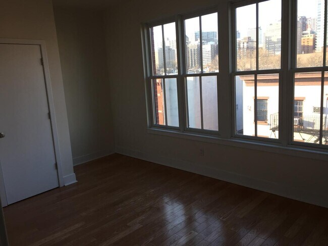 Bedroom 1 - 1612 South St