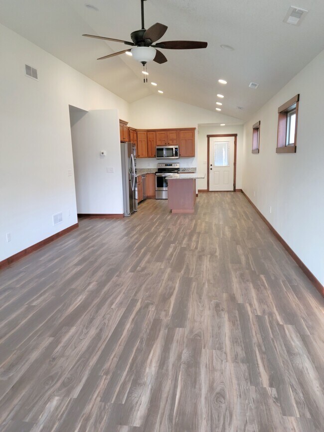 Foto del edificio - 3507 Seven Oaks St