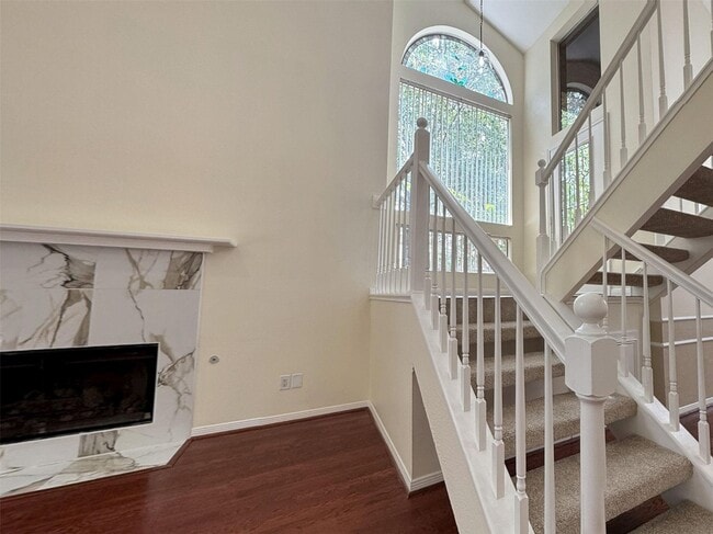 Foto del edificio - 31 N Lakeridge Cir