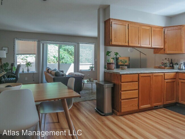 Foto del edificio - 2 br, 1.5 bath House - 17922 Oatfield Rd