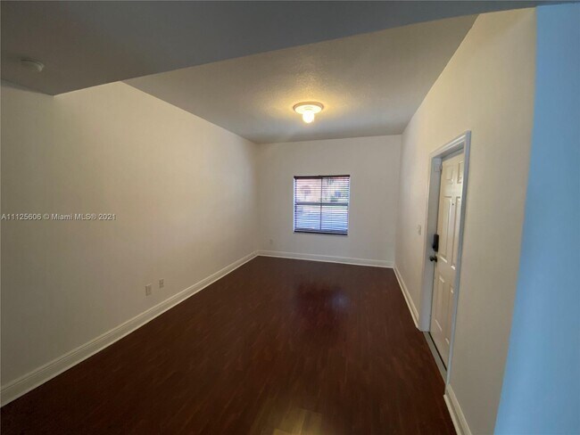 Foto del edificio - 4931 Windward Way