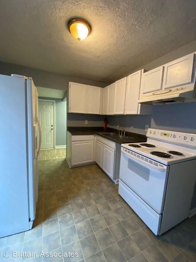 Building Photo - 2 br, 1 bath House - 316 E 30th Street