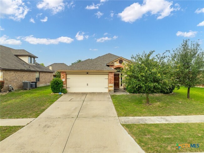 Foto del edificio - 6711 Bayberry Dr