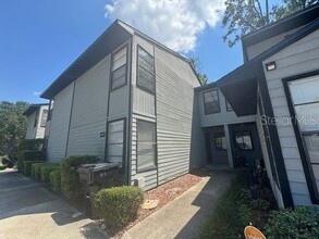 Building Photo - 4427 SW 21st Ln