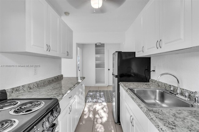 Foto del edificio - 601 NW 90th St