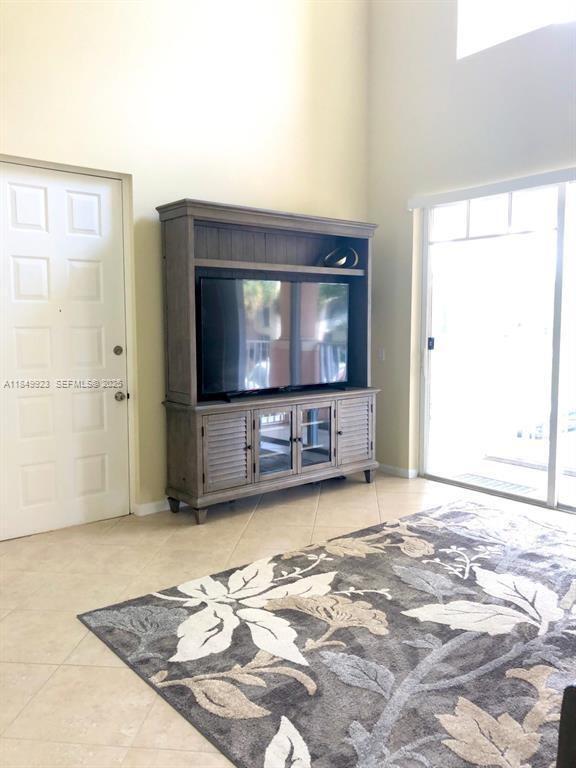 Foto del edificio - 4812 S Central Blvd