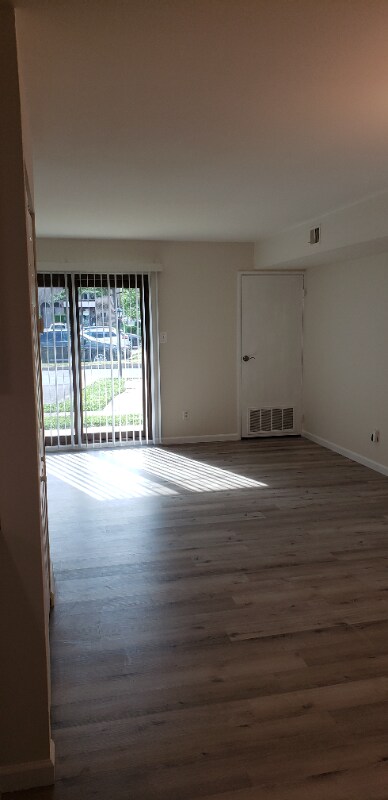 Foto del edificio - 2727 Rhawn St