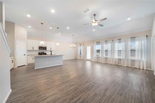 Foto del edificio - 908 Cobalt Dr