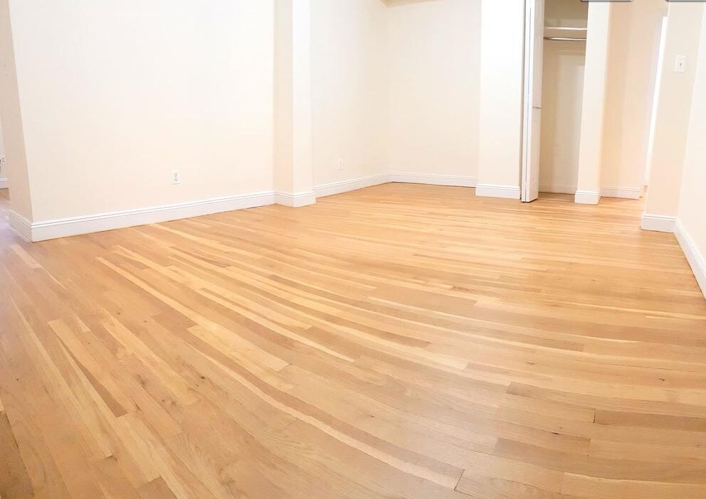 Foto principal - 165 E 83rd St