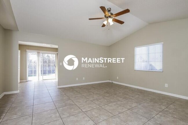 Foto del edificio - 3 Bedroom Pet-Friendly Home in Winston-Salem, NC with Main Street Renewal