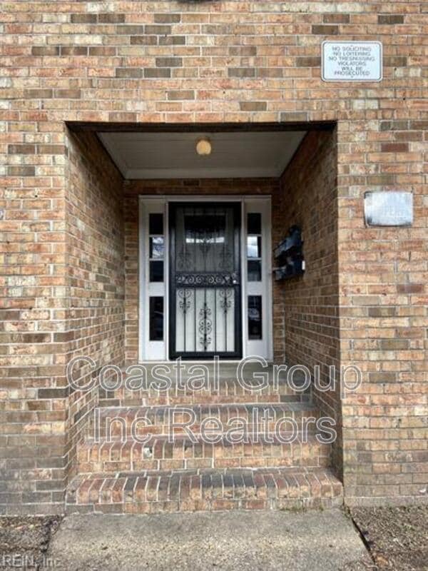 Photo - 1438 Kingston Ave Apartment