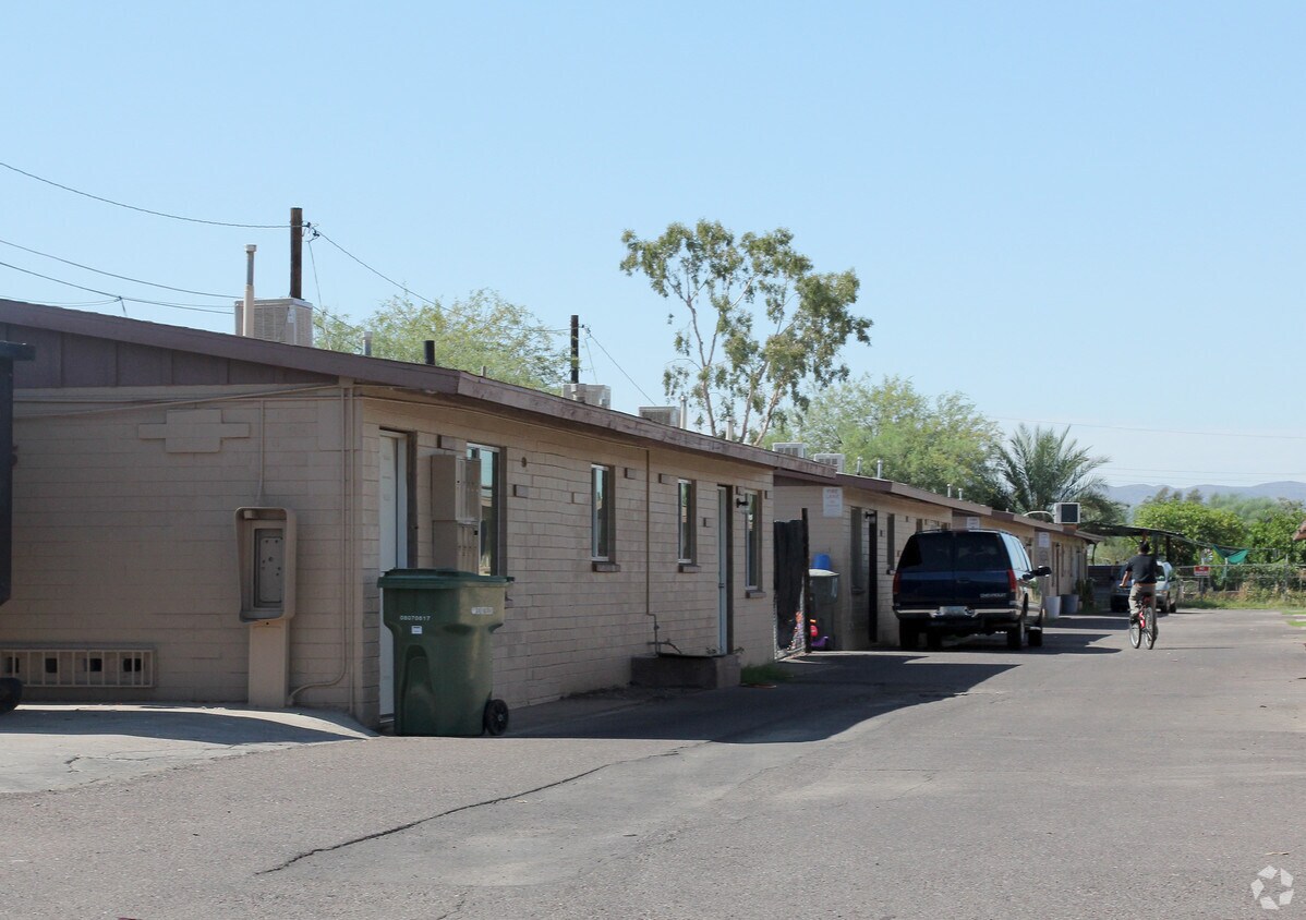 Foto del edificio - 1425 E Taylor St