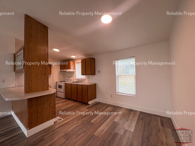 Foto del edificio - 254 N 700 W