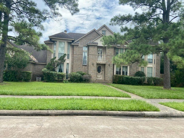 Foto del edificio - 14702 Rancho Vista Dr