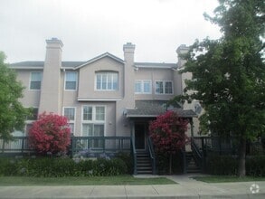 Building Photo - 1360 Striper Common