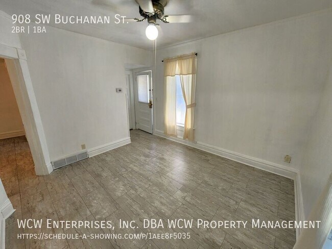 Foto del edificio - 908 SW Buchanan St