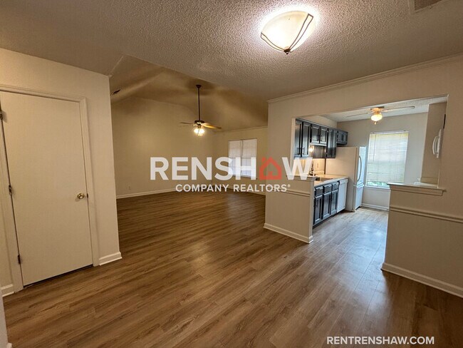 Building Photo - 5536 Ginners Dr