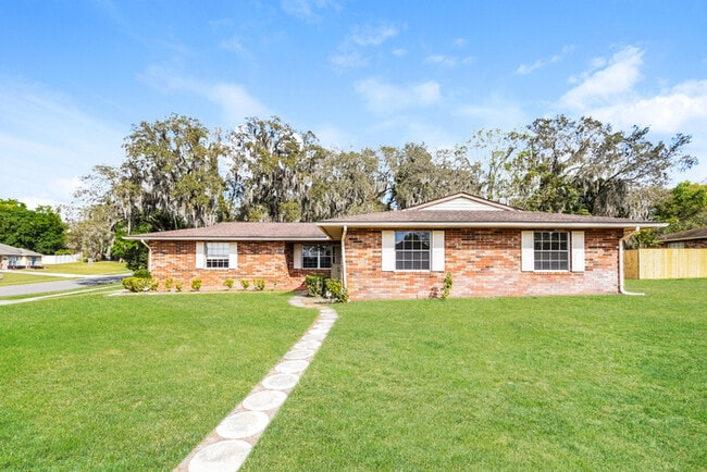 Building Photo - 34449 Black Bass Cir