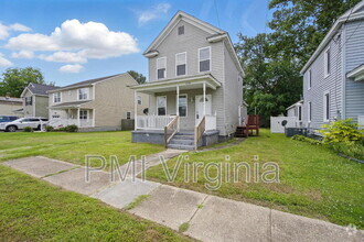 Building Photo - 1310 Hoover Ave