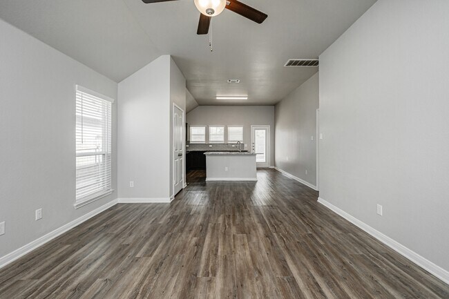 Building Photo - 8311 Stonehollow