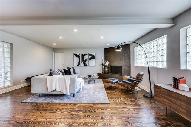 Building Photo - 4231 Travis St