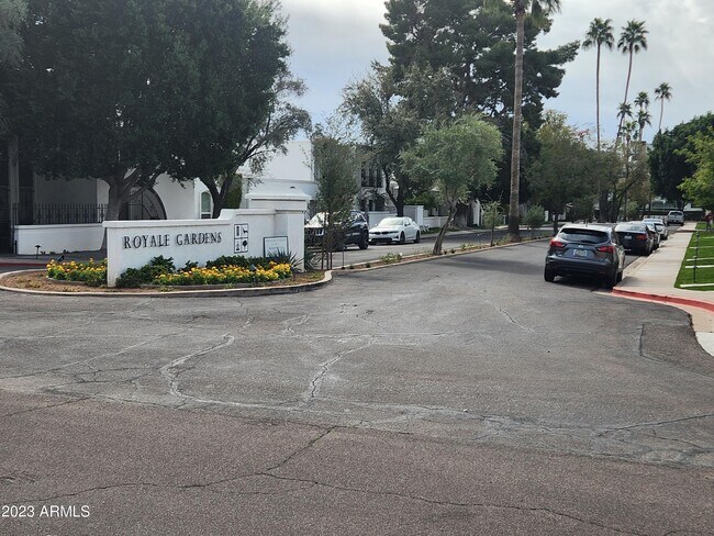 Foto del edificio - 4830 N 72nd Way