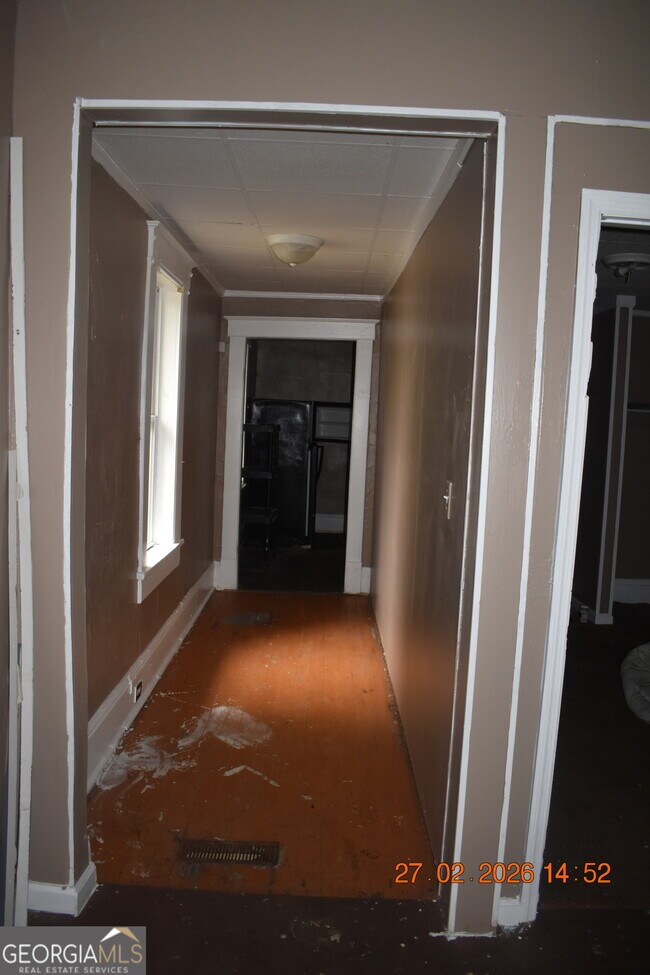 Building Photo - 4048 Kemper Ave