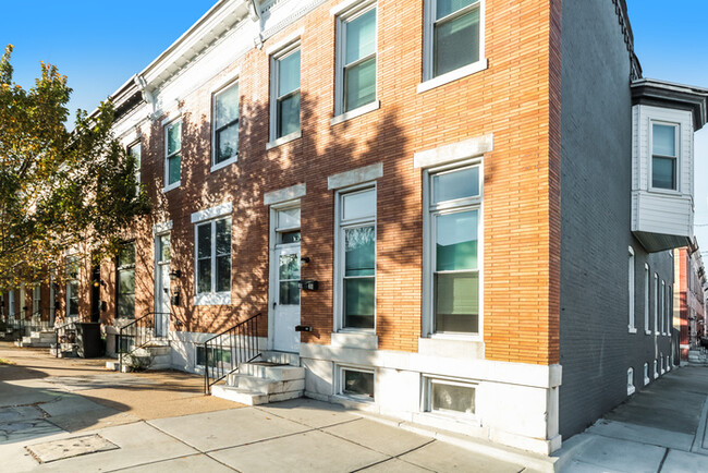 Building Photo - Brick Townhome in Baltimore, MD