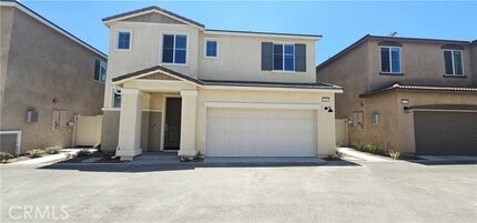 Building Photo - 2093 Bergamot St